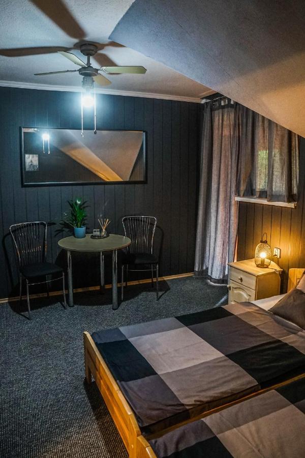 Anna Vendeghaz Eger Appartement Buitenkant foto
